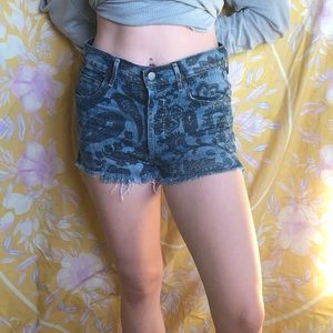 citizens of humanity jean shorts floral button up